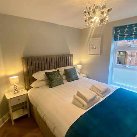 Superb City Centre Apartment Within The City Walls York Exterior photo