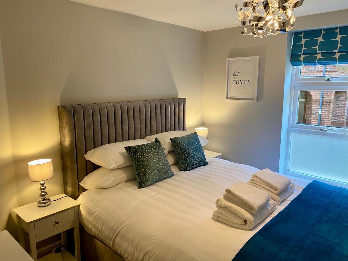 Superb City Centre Apartment Within The City Walls York Exterior photo